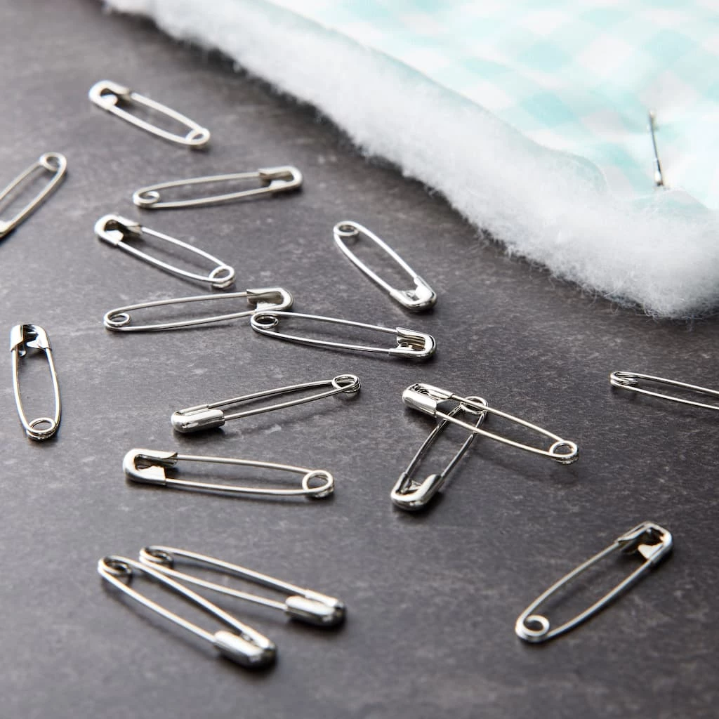 Coupon π Loops & Threads™ Quilter's Safety Pins, 1 1/16" π 4 Coupon π Loops & Threads™ Quilter's Safety Pins, 1 1/16" π - Image 2