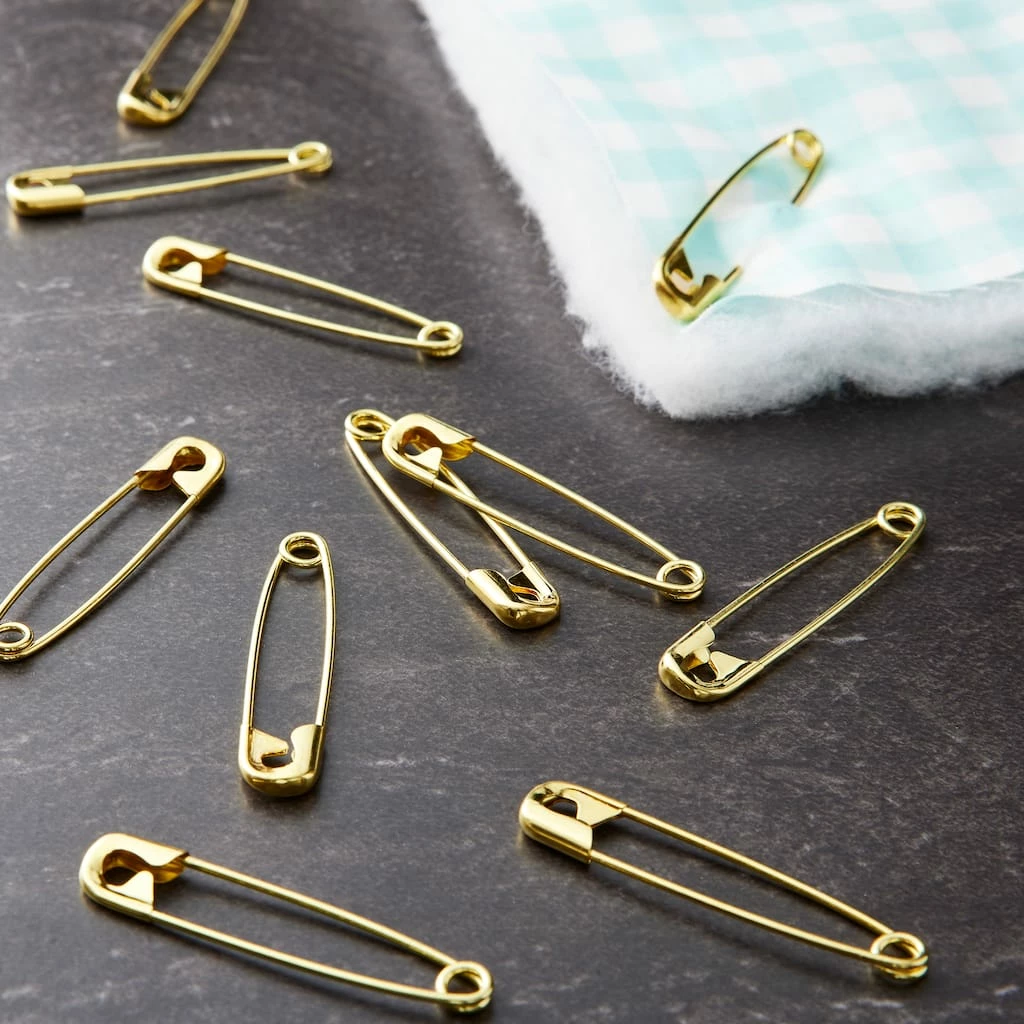 Flash Sale π₯° 12 Packs: 20 ct. (240 total) 2" Gold Quilter's Safety Pins by Loops & Threads™ π 4 Flash Sale π₯° 12 Packs: 20 ct. (240 total) 2" Gold Quilter's Safety Pins by Loops & Threads™ π - Image 2